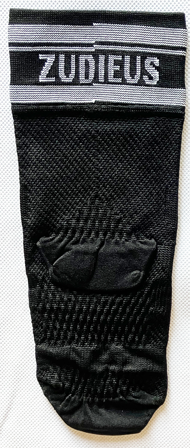 Zudieus 20-30 MMHG Graduated Compression Socks (Black)